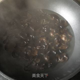 凉拌黑木耳的做法步骤：3