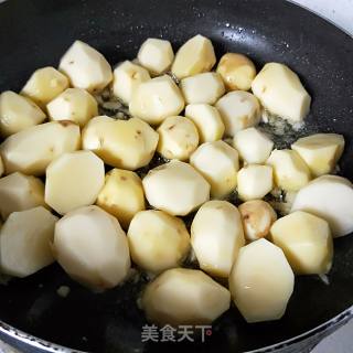 麻辣小土豆的做法步骤：4