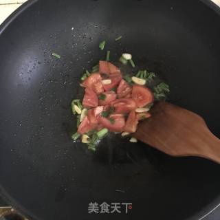 番茄豆腐汤的做法步骤：4