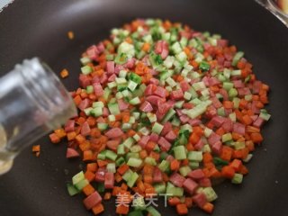 菠萝炒饭的做法步骤：13