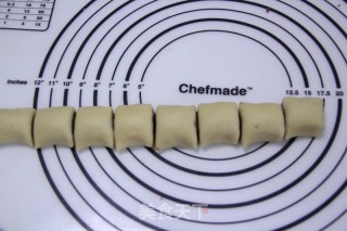 莲子红豆一口酥的做法步骤：6