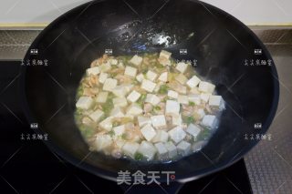 磷虾烧豆腐的做法步骤：9