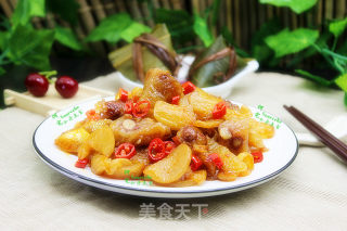 剩余粽子花样吃，泡菜炒粽子的做法步骤：6