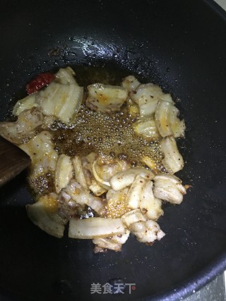 花菜回锅肉，肉香+菜香让你欲罢不能~的做法步骤：4