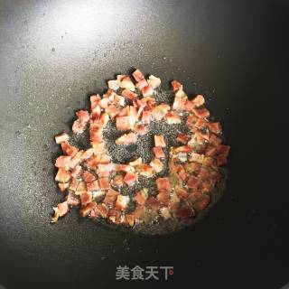 腊肠豆角炒饭的做法步骤：3