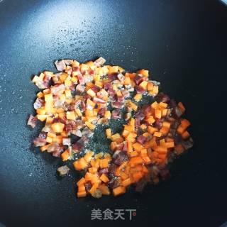 腊肠豆角炒饭的做法步骤：4