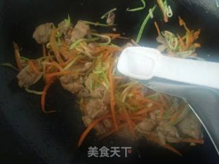 双丝炒肉的做法步骤：10