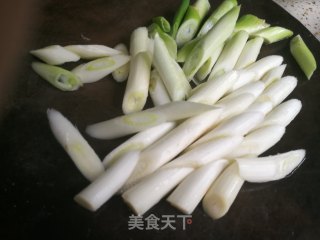 鱼调料做麻辣鸡块的做法步骤：2