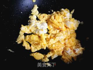 家常菜:小白菜炒鸡蛋的做法步骤：6