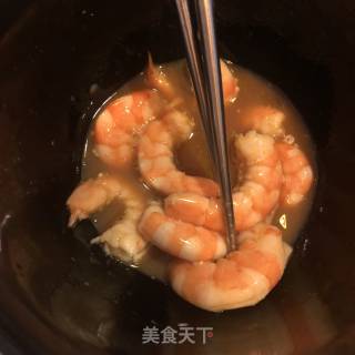 面包糠炒虾的做法步骤：1