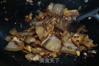 青椒回锅肉的做法步骤：9