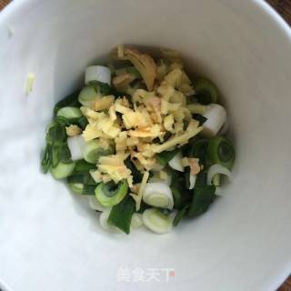 清炒西芹的做法步骤：3