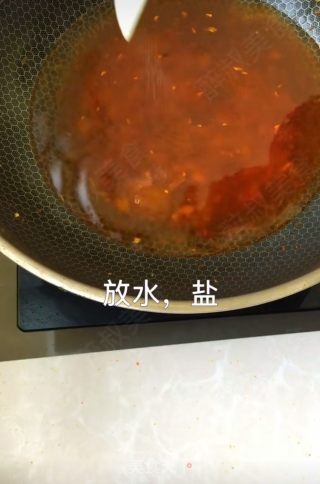 家庭资质豆腐炖鸭血的做法步骤：7