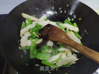 豆腐干炒芹菜的做法步骤：8