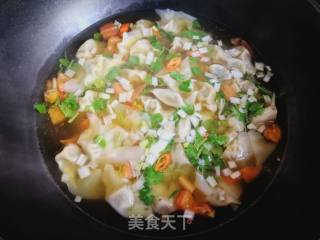 酸汤荠菜馄饨的做法步骤：13