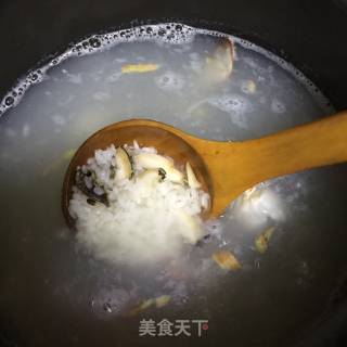 海鲜粥的做法步骤：5