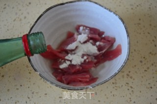 莲菜炒肉片的做法步骤：5