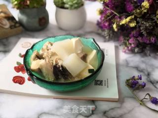 长江鲫鱼萝卜豆腐汤的做法步骤：1