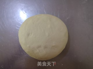 怎样做牛肉香葱花卷的做法步骤：5