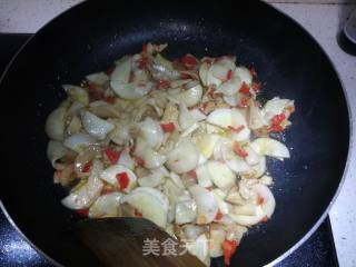 杏鲍菇炒肉的做法步骤：7