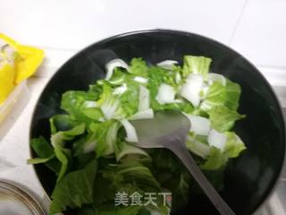 香菇炒青菜的做法步骤：5