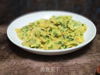 韭菜鸡蛋煎饼的做法步骤：9