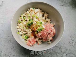 蒸萝卜豆腐夹的做法步骤：1