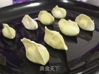 菠菜饺子的做法步骤：8