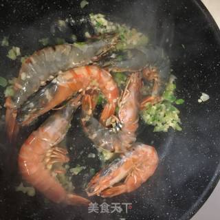 蒜蓉开背虾的做法步骤：7