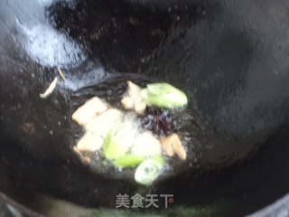 土豆焖排骨的做法步骤：2