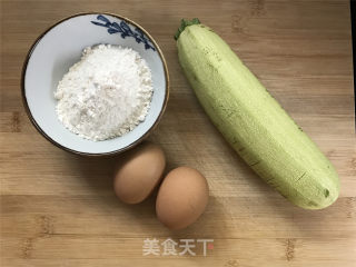 西葫芦鸡蛋饼的做法步骤：1