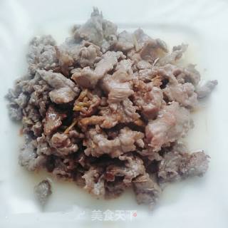 芹菜梗炒牛肉的做法步骤：14