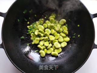 葱油蚕豆的做法步骤：5