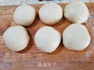 布里欧修面包(Brioche)的做法步骤：4