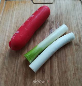 葱香薄饼的做法步骤：1