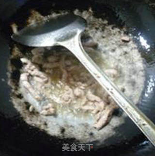 雪菜肉丝炒扁豆的做法步骤：5