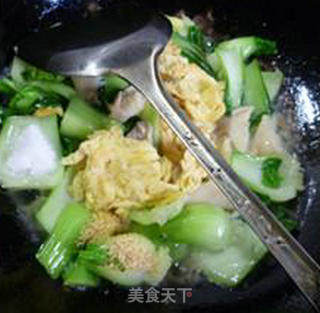 平菇鸡蛋炒青菜的做法步骤：11