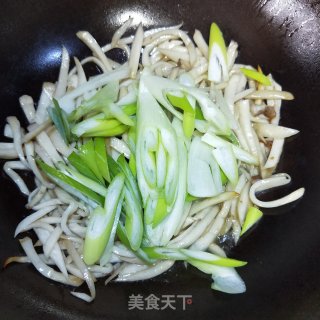 肉片炒杏鲍菇的做法步骤：7