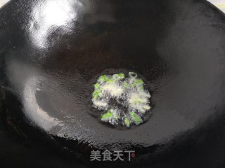 小白菜冻豆腐大虾汤的做法步骤：4