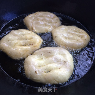 美味油饼的做法步骤：12