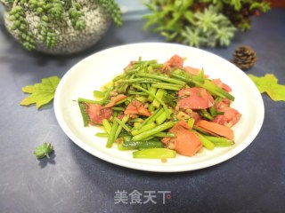 空心菜根炒蒜苔的做法步骤：9