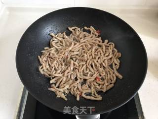 蒜薹炒肉的做法步骤：6