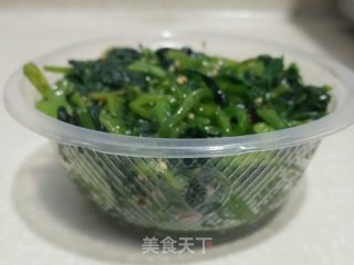 蒜蓉菠菜踏的做法步骤：10