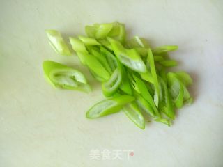 小白菜鸡蛋炒火腿的做法步骤：3