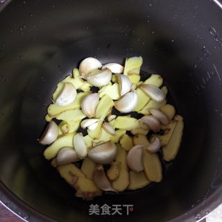 杂味鸭肉煲的做法步骤：4