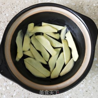 土豆排骨煲的做法步骤：5