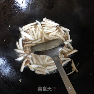 菌菇豆腐丸子汤的做法步骤：6