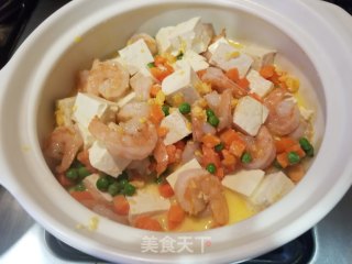 咸蛋黄虾仁豆腐的做法步骤：11