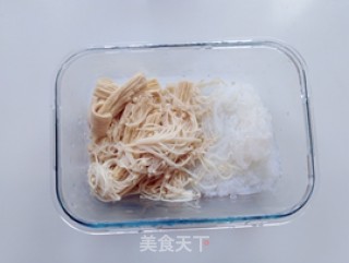 甘蓝鸡蛋凉拌菜的做法步骤：5