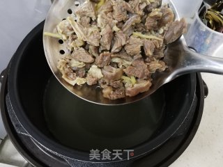 番茄炖牛腩的做法步骤：8